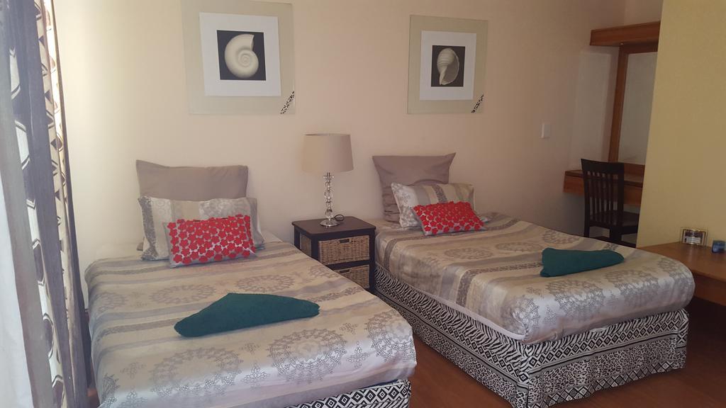 Natalie Guesthouse Bloubergstrand Exteriér fotografie