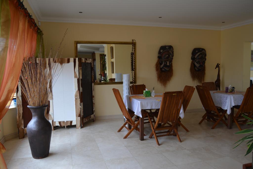 Natalie Guesthouse Bloubergstrand Exteriér fotografie