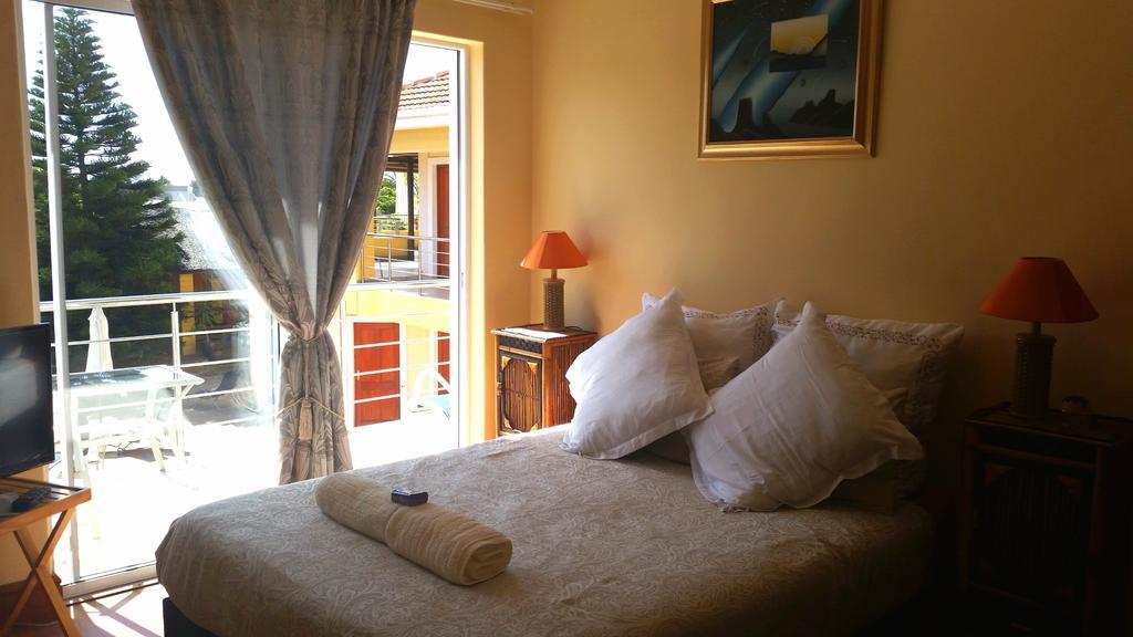 Natalie Guesthouse Bloubergstrand Exteriér fotografie