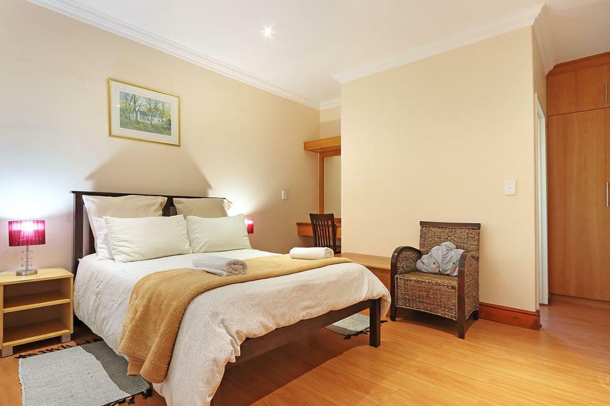 Natalie Guesthouse Bloubergstrand Exteriér fotografie
